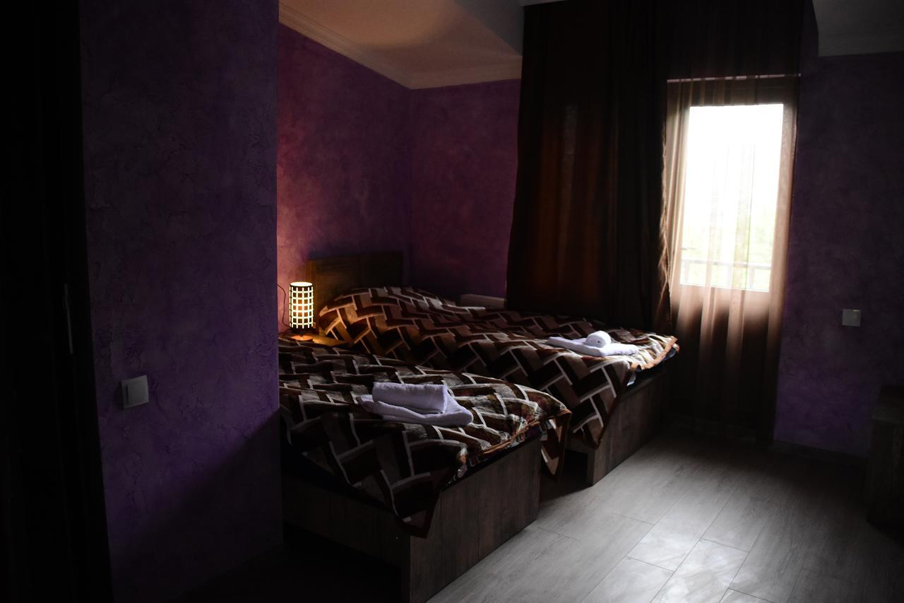 Maia'S Guesthouse Chvabiani Екстериор снимка